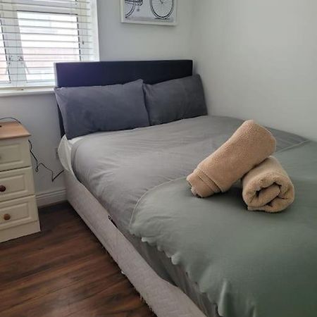 Stylish 4 Bedroom Dublin House Esterno foto